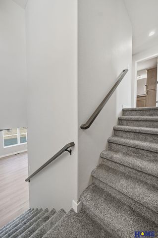 8920 Peregrine Road, Lincoln, NE 68505