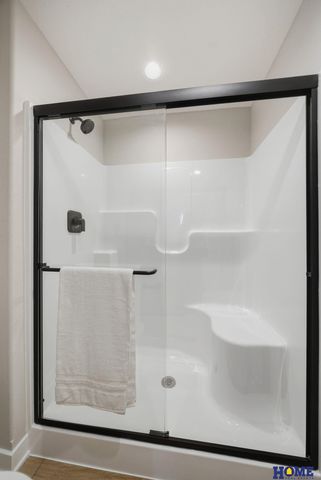 8920 Peregrine Road, Lincoln, NE 68505