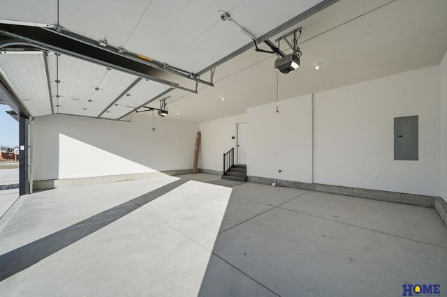 8920 Peregrine Road, Lincoln, NE 68505