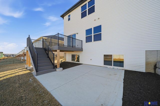 8920 Peregrine Road, Lincoln, NE 68505