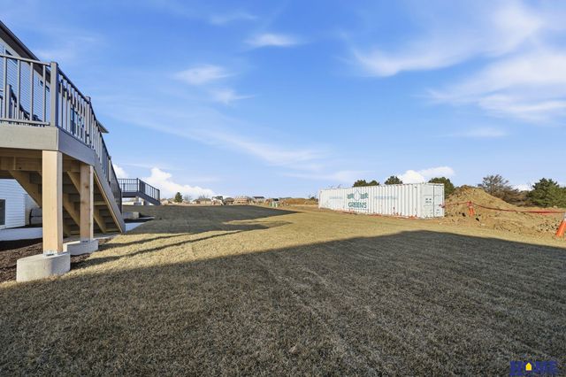 8920 Peregrine Road, Lincoln, NE 68505