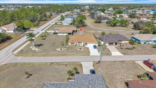 1726 BLUE LAKE CIRCLE, Punta Gorda, FL 33983