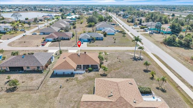 1726 BLUE LAKE CIRCLE, Punta Gorda, FL 33983