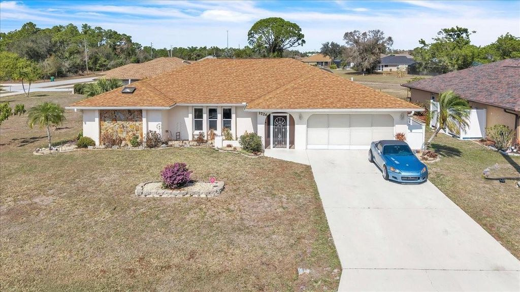 Image 1 of property listing at 1726 BLUE LAKE CIRCLE, Punta Gorda, FL 33983