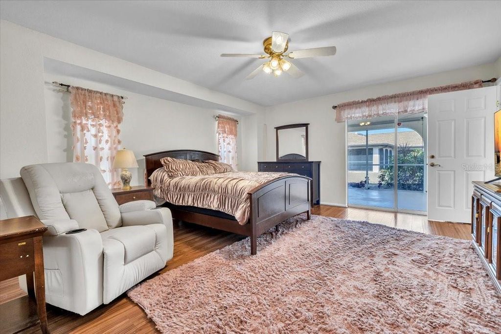 Image 19 of property listing at 1726 BLUE LAKE CIRCLE, Punta Gorda, FL 33983