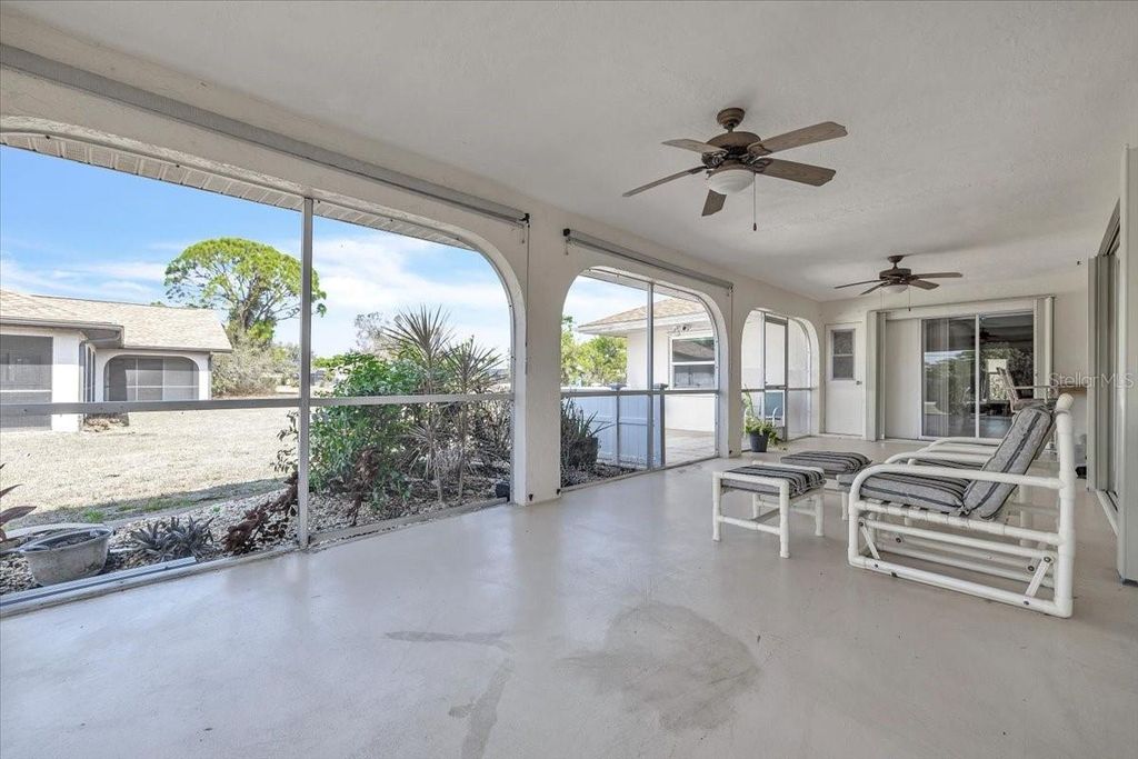 Image 33 of property listing at 1726 BLUE LAKE CIRCLE, Punta Gorda, FL 33983