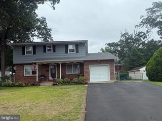 417 ARCH ST, Delran, NJ 08075