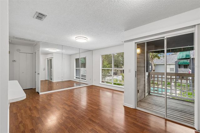 606 S ALBANY AVENUE 3, Tampa, FL 33606