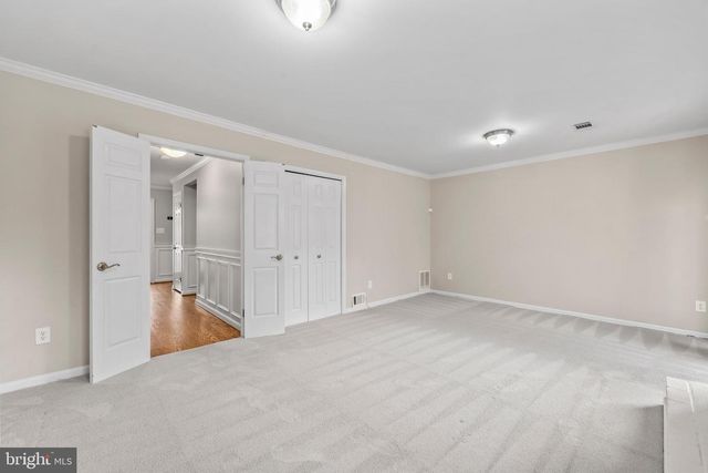 1104 N VERMONT ST, Arlington, VA 22201