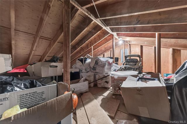 490 Depot Hill Road, Poughquag, NY 12570