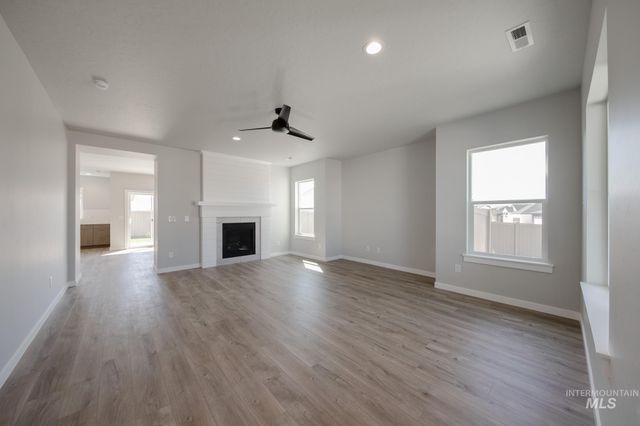 17677 N Boone Peak Ave, Nampa, ID 83687