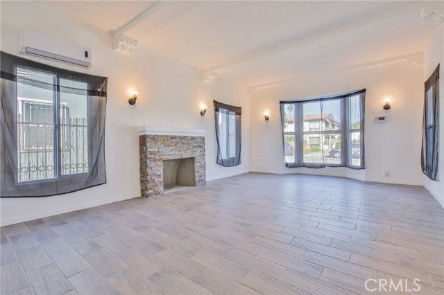 1618 W 80th, Los Angeles, CA 90047