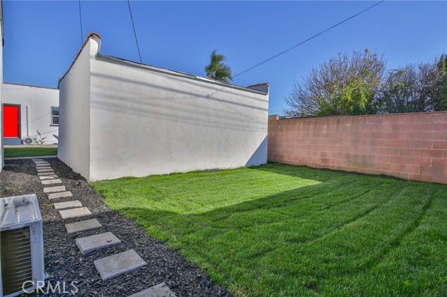 1618 W 80th, Los Angeles, CA 90047