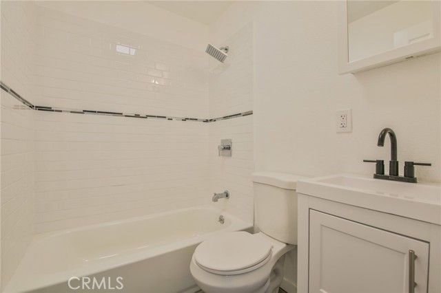 1618 W 80th, Los Angeles, CA 90047