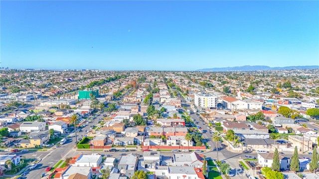 1618 W 80th, Los Angeles, CA 90047