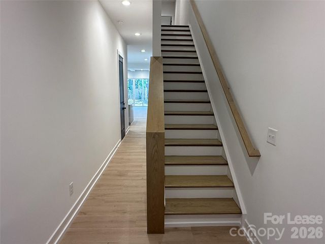 612 Ambassador Street, Charlotte, NC 28208