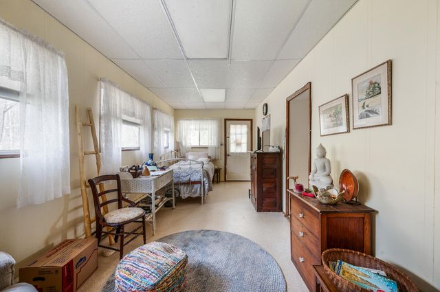 1374 Moccasin RD, Thaxton, VA 24174