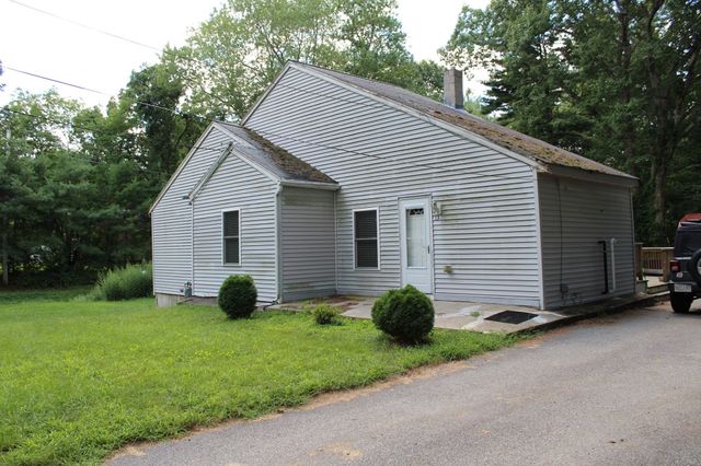 13 Woodward St, Norton, MA 02766
