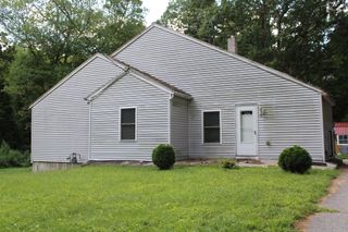13 Woodward St, Norton, MA 02766