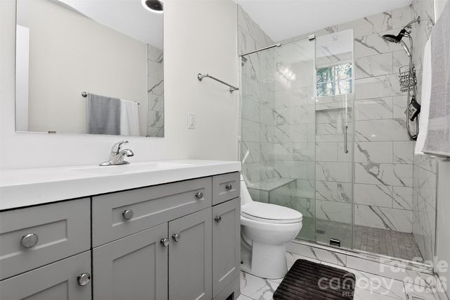 5525 Alpine Lane, Charlotte, NC 28269