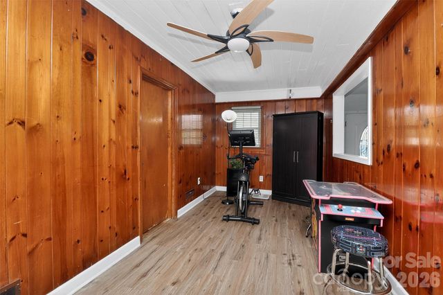 5525 Alpine Lane, Charlotte, NC 28269