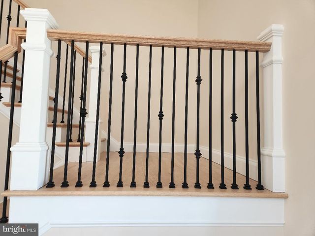 230 BANYAN DR, State College, PA 16801