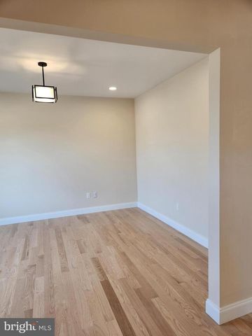 230 BANYAN DR, State College, PA 16801