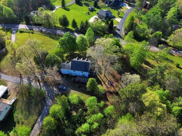 71 Ruby Lane, Mineral Bluff, GA 30559