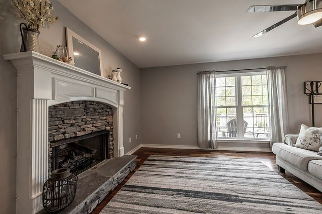 71 Ruby Lane, Mineral Bluff, GA 30559