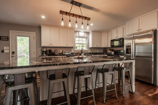 71 Ruby Lane, Mineral Bluff, GA 30559