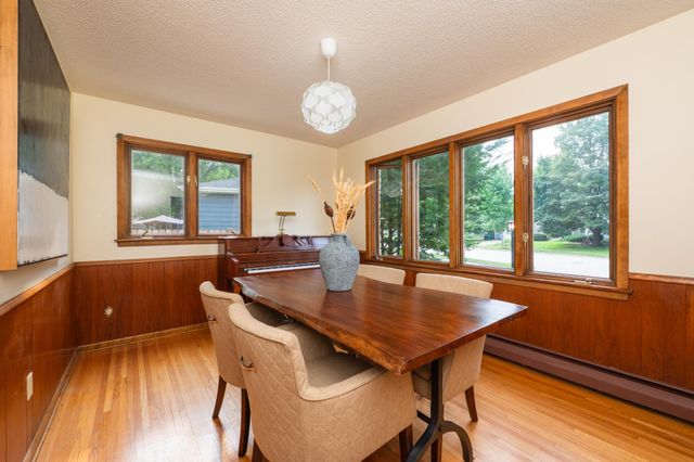 4609 Coffey Lane, Minneapolis, MN 55406