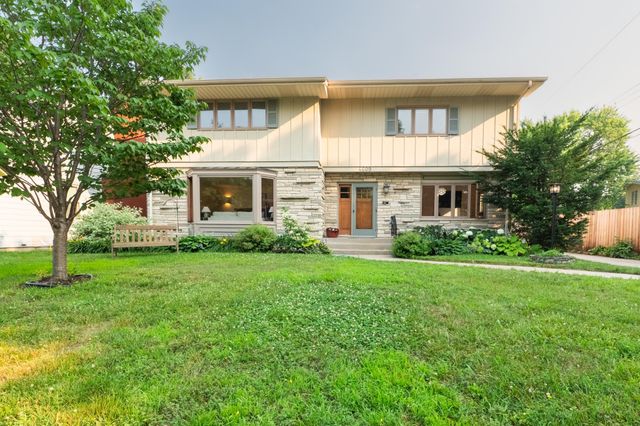 4609 Coffey Lane, Minneapolis, MN 55406