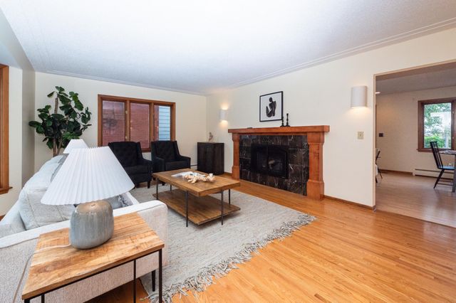 4609 Coffey Lane, Minneapolis, MN 55406