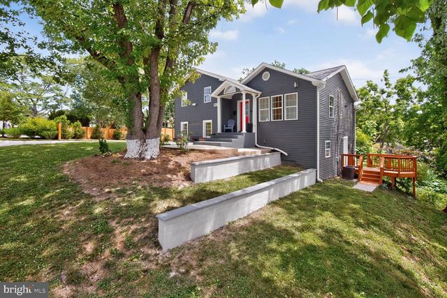 211 CHARLES ST, Rockville, MD 20850
