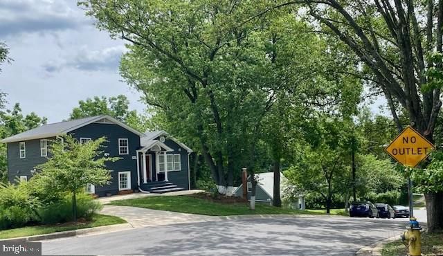 211 CHARLES ST, Rockville, MD 20850