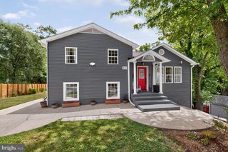 211 CHARLES ST, Rockville, MD 20850