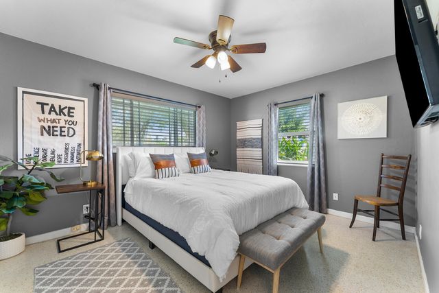 124 Bonnie Briar Lane, Delray Beach, FL 33444