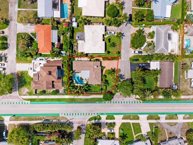 124 Bonnie Briar Lane, Delray Beach, FL 33444