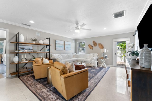 124 Bonnie Briar Lane, Delray Beach, FL 33444