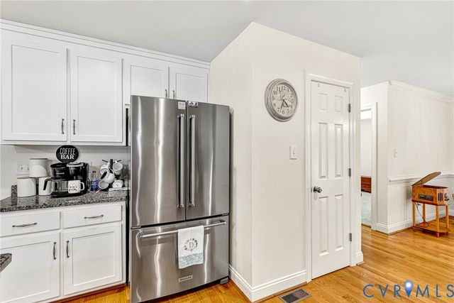 6513 Strawbank Dr, Hanover, VA 23116