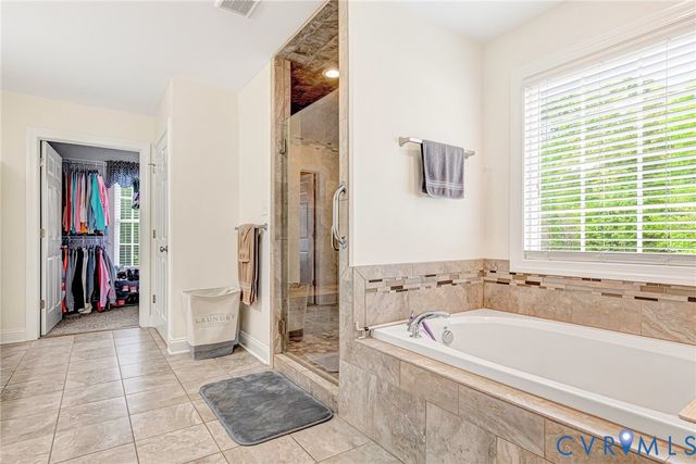 6513 Strawbank Dr, Hanover, VA 23116