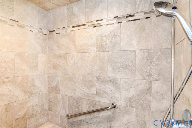 6513 Strawbank Dr, Hanover, VA 23116