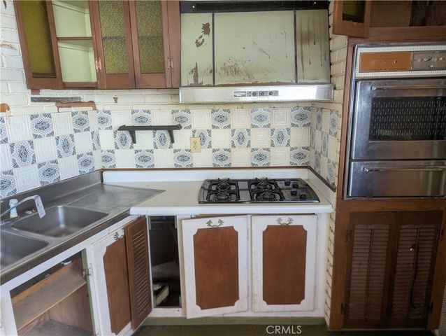 12390 Terrace Dr, Clearlake, CA 95424