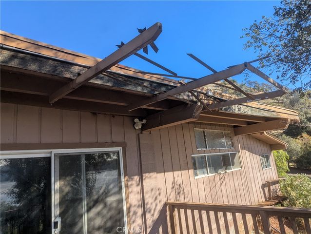 12390 Terrace Dr, Clearlake, CA 95424