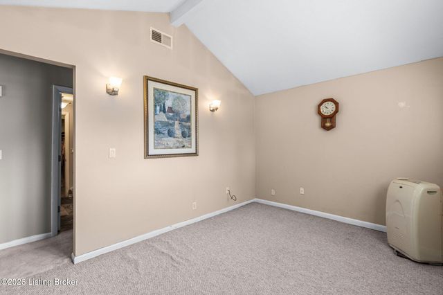 2903 Raven Ct, Louisville, KY 40220
