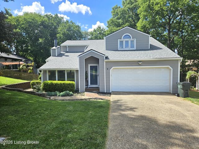 2903 Raven Ct, Louisville, KY 40220