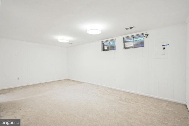 9909 HEMLOCK WOODS LN, Burke, VA 22015