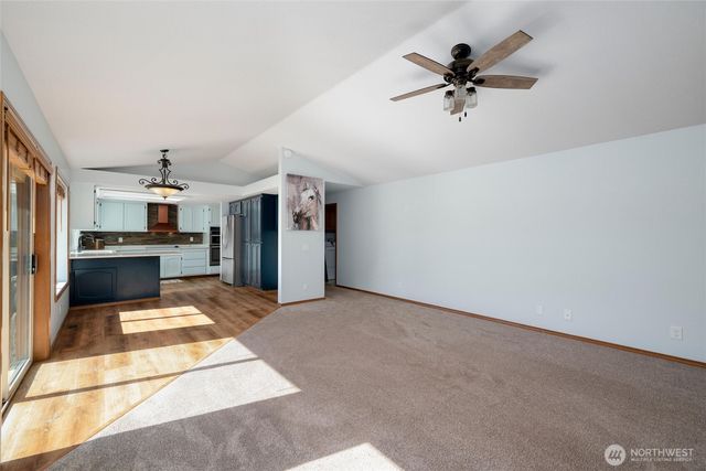 4355 Jones Rd, Sumas, WA 98295