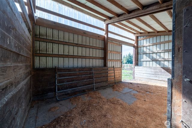 4355 Jones Rd, Sumas, WA 98295