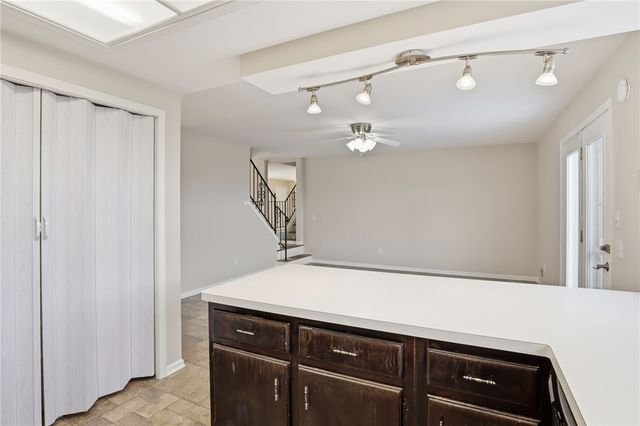 140 New Wickham Drive, Penfield, NY 14526